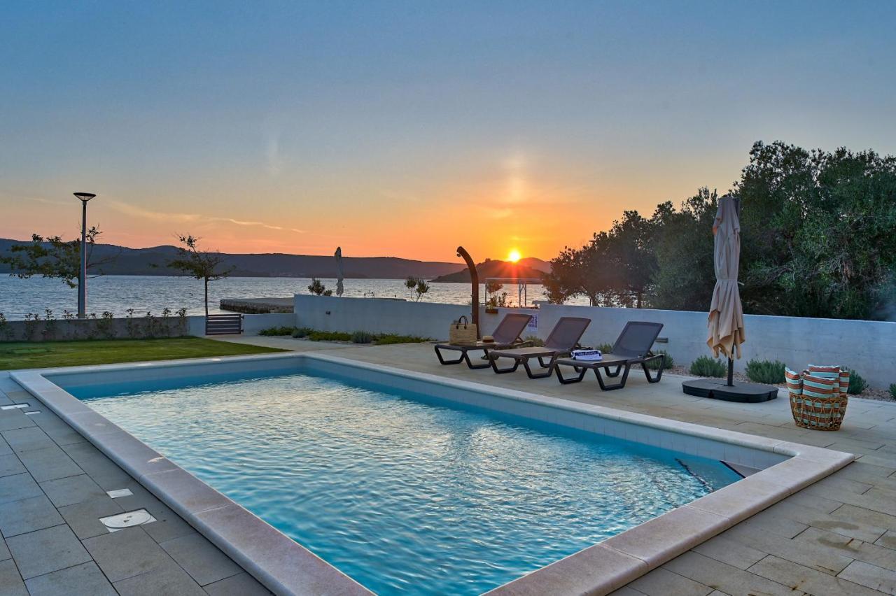 Villa Roberta Turanj Esterno foto